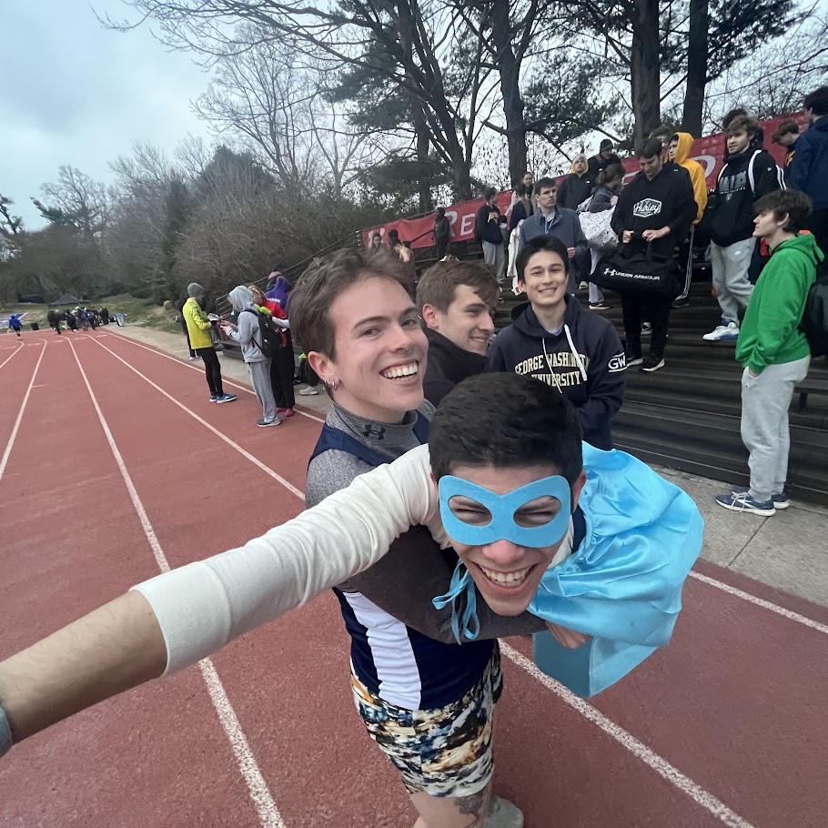 GW Club XC runs the DC Half