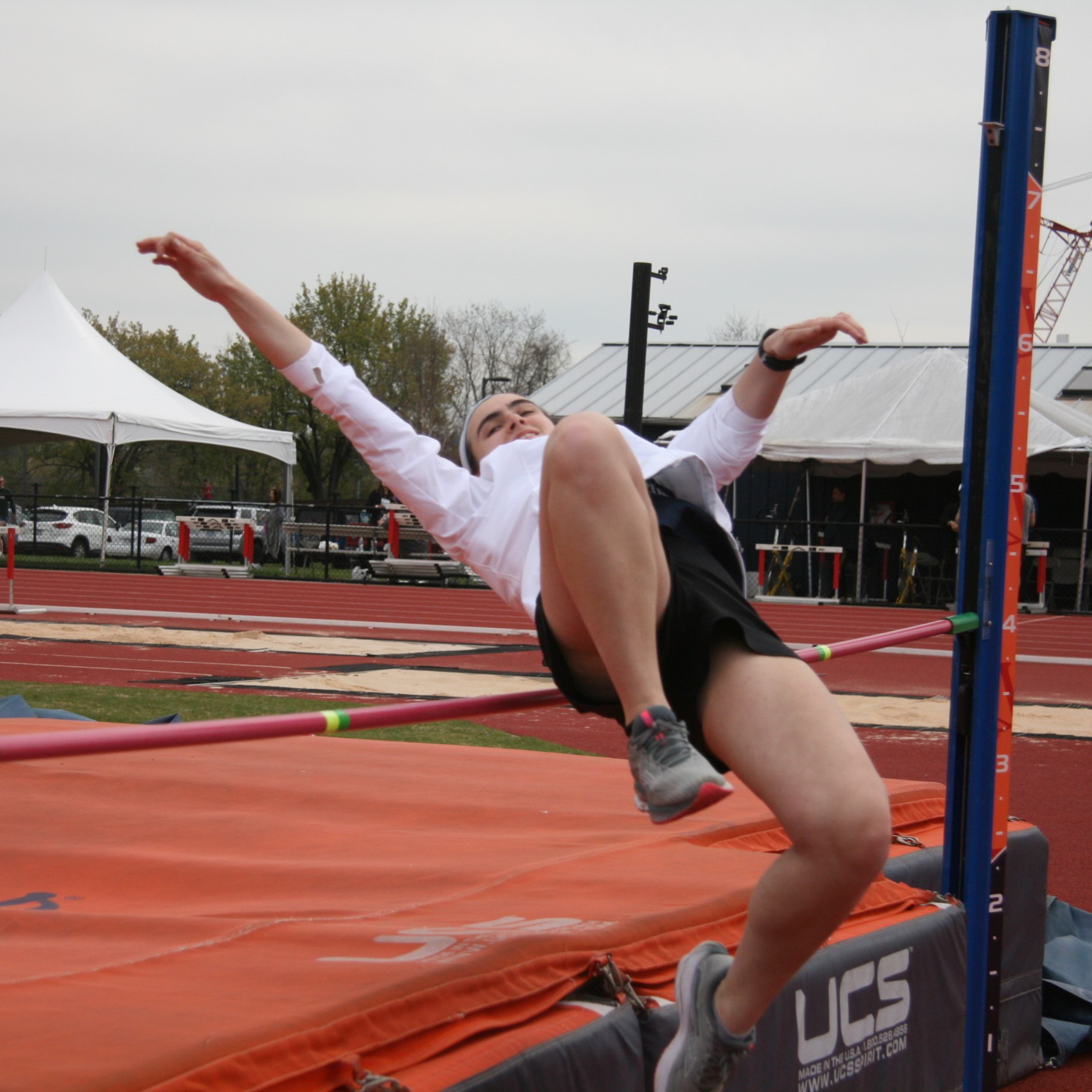 Amelia high jump